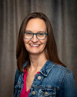Bergstedt_Ashley Headshot.jpg